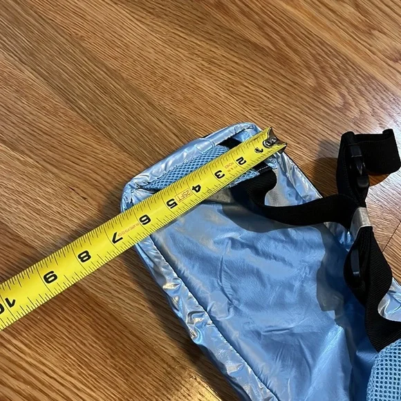 Free People Courtside Cargo Sling Bag NEW - Picture 12 of 17